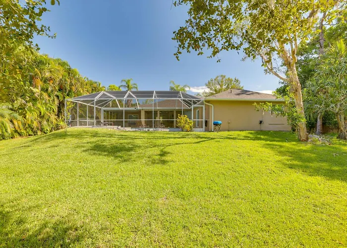Private Fort Myers Escape W/ Screened Pool & Lanai