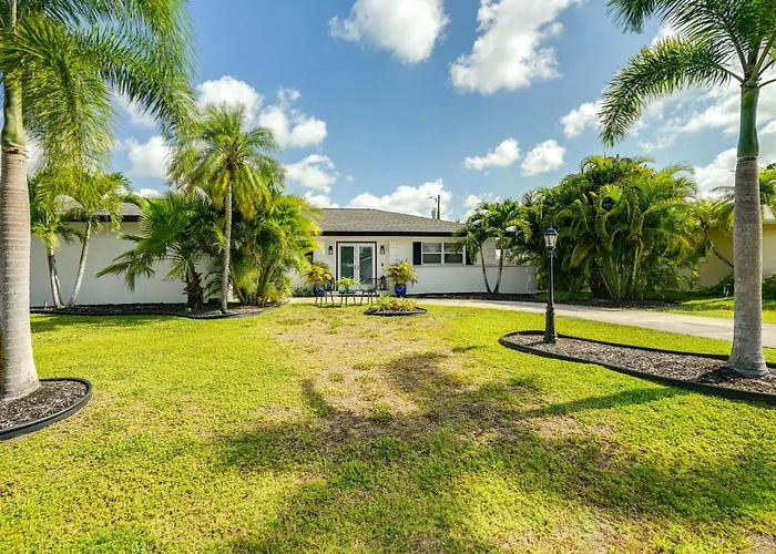Fort Myers Bungalow - 12 Miles To The Beach!